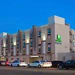 Holiday Inn Express West Los Angeles By Ihg
